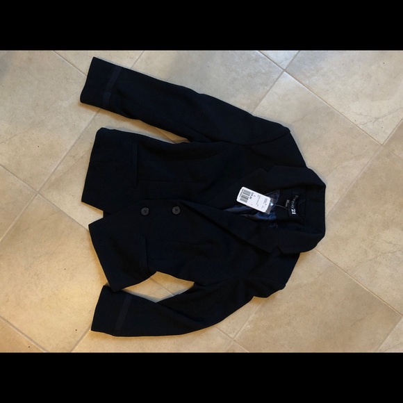 Navy Blazer, never worn! - Picture 2 of 5